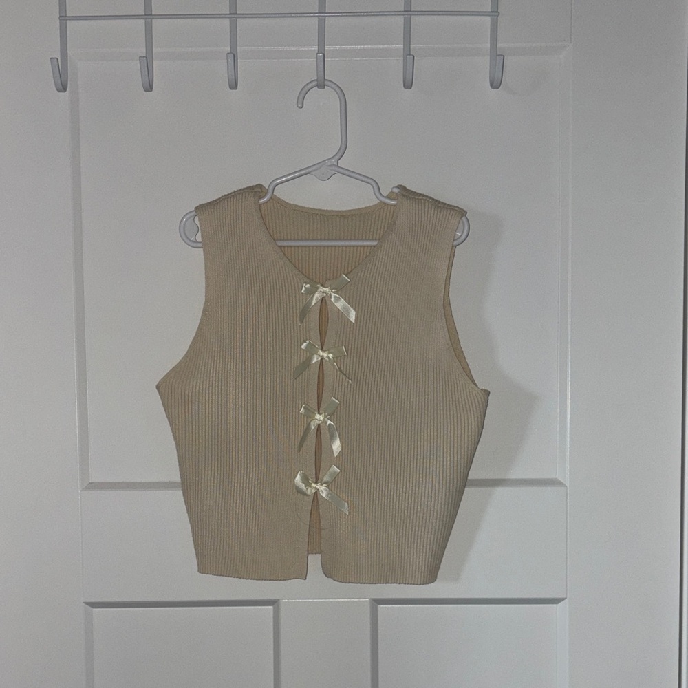 SHEIN Beige Ribbed Lace-Up Crop Top